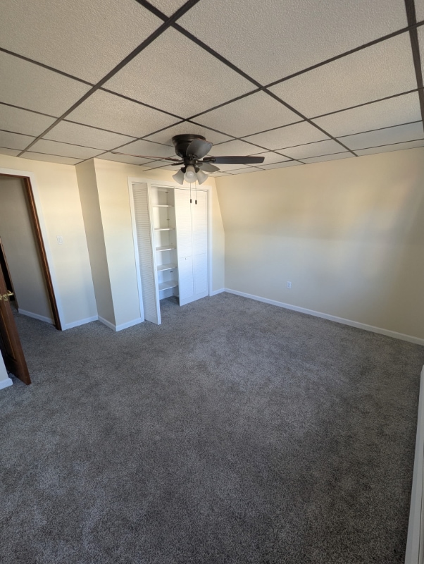 Foto del edificio - 228 N School St