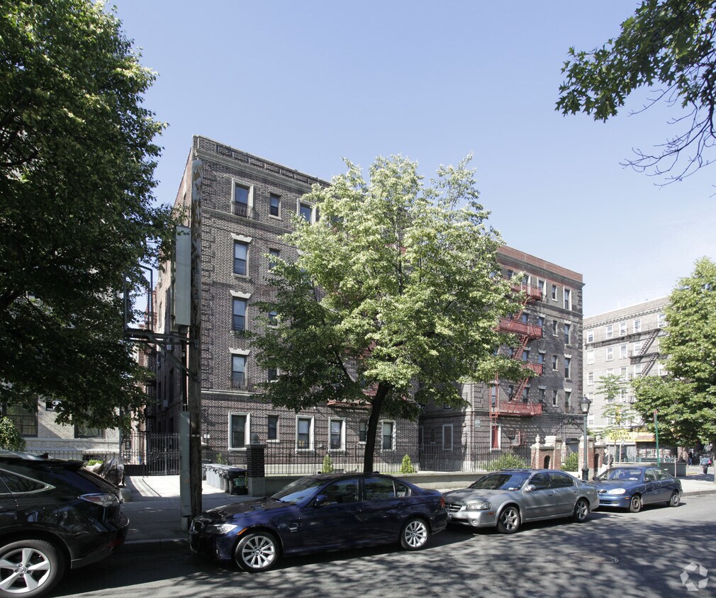 334 Eastern Pky, Brooklyn, NY 11225 Apartments 334 Eastern Pky