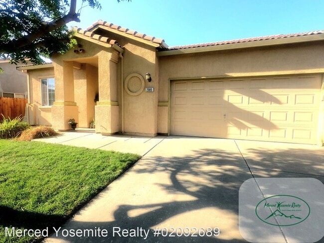 Building Photo - 3 br, 2 bath House - 2085 Patriotic Dr