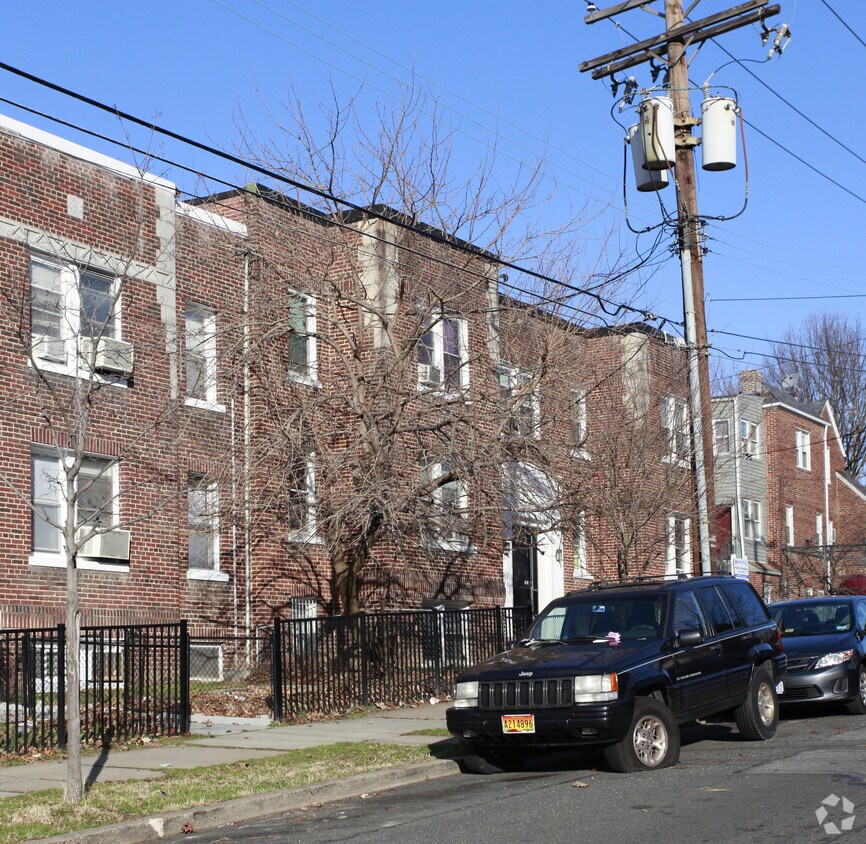 Building Photo - 5514 1st St NW