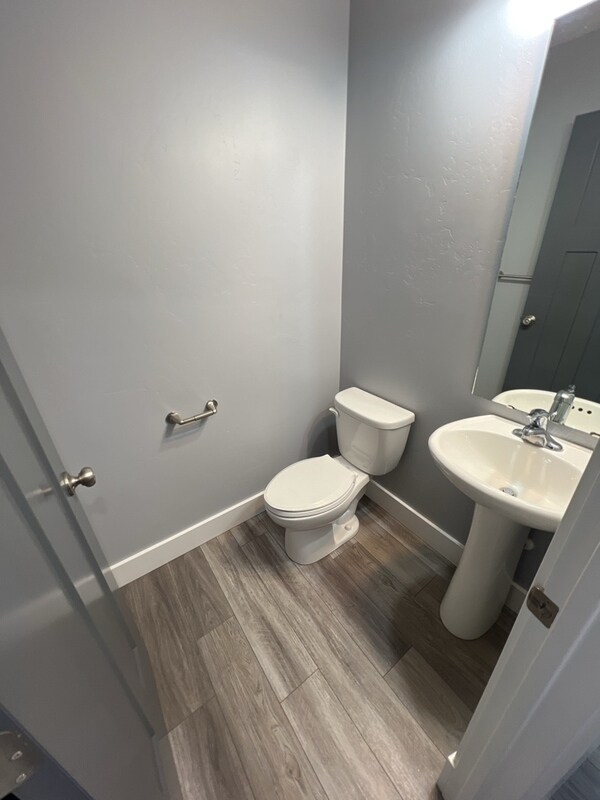 Building Photo - 98 S 1150 E