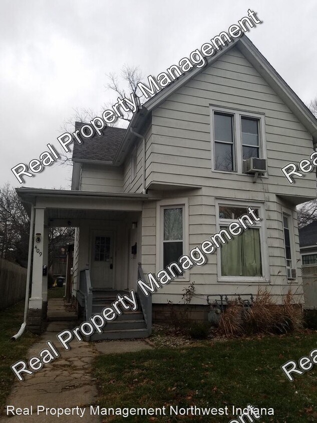 Primary Photo - 2 br, 1 bath House - 409 Franklin Street, ...