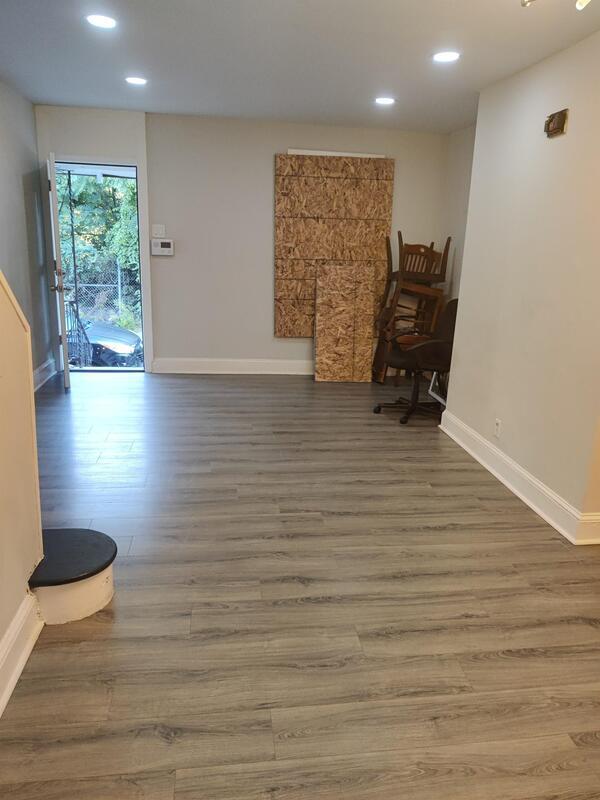 Foto del edificio - 5326 Glenmore Ave
