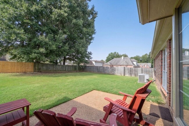 Building Photo - 11181 Ivy Dr