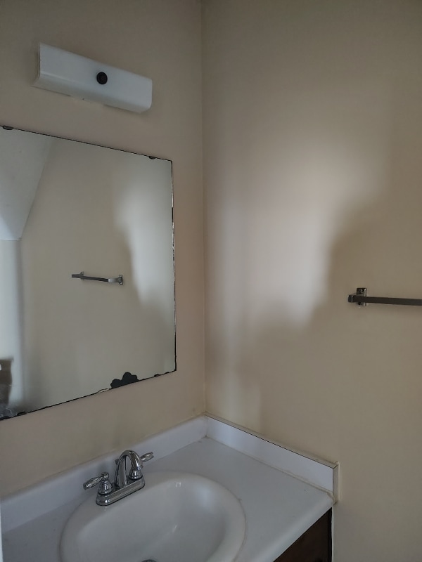 Building Photo - 112 Leila Ln