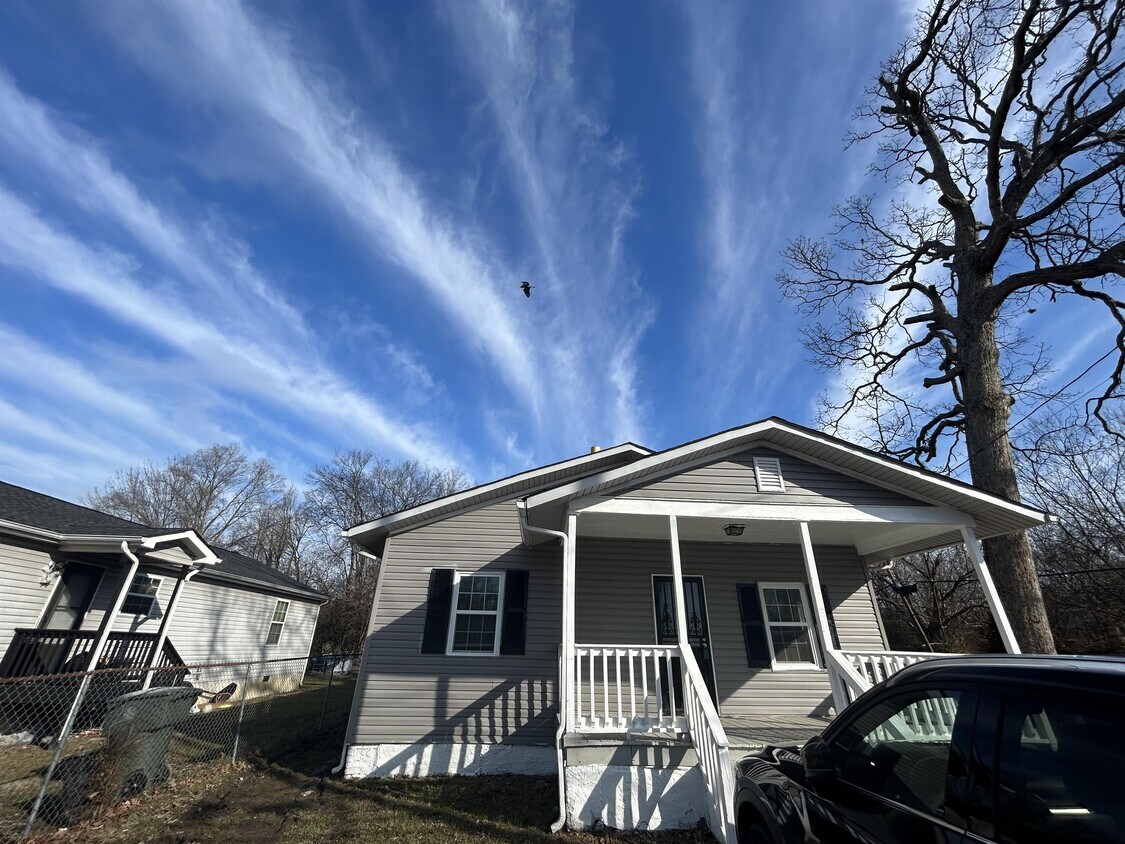 2015 Appling St, Chattanooga, TN 37406 House Rental in Chattanooga