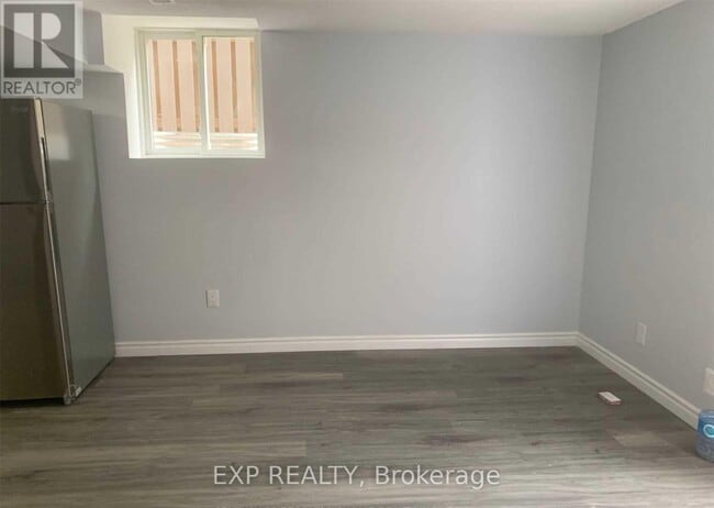 Building Photo - 2054 Kingsridge Dr