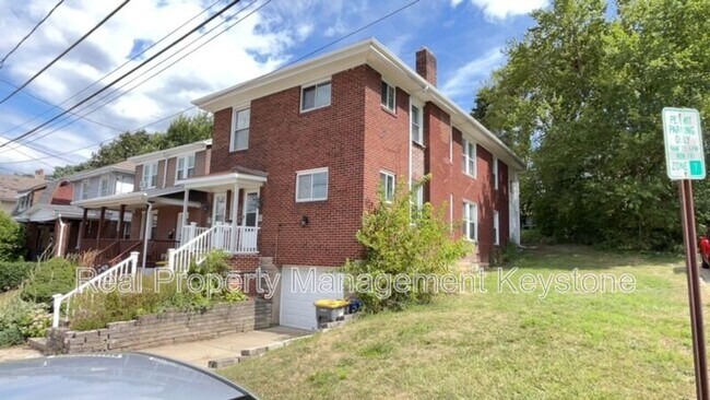 Foto del edificio - 1428 Park Blvd