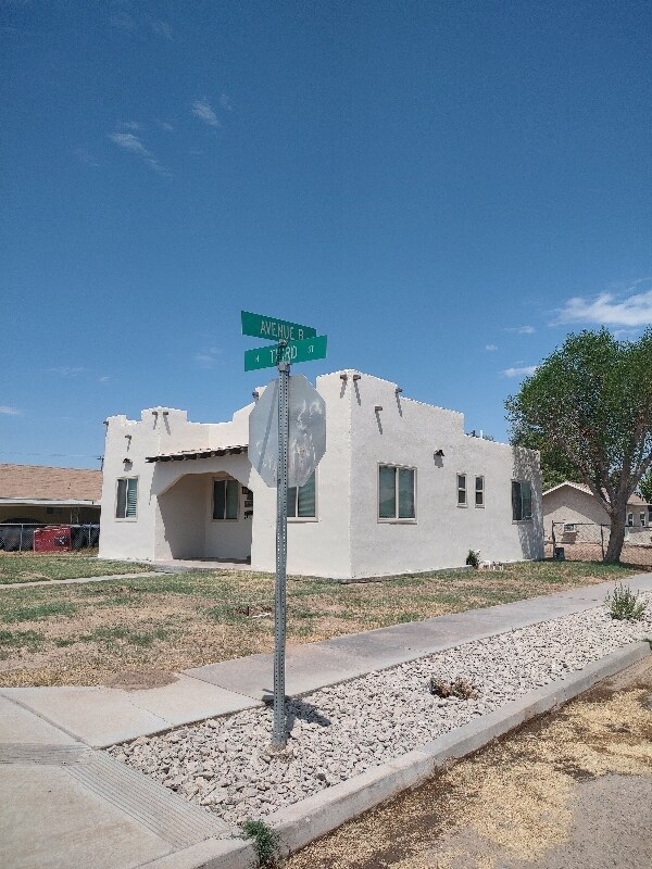 Foto del edificio - 240 N 3rd St