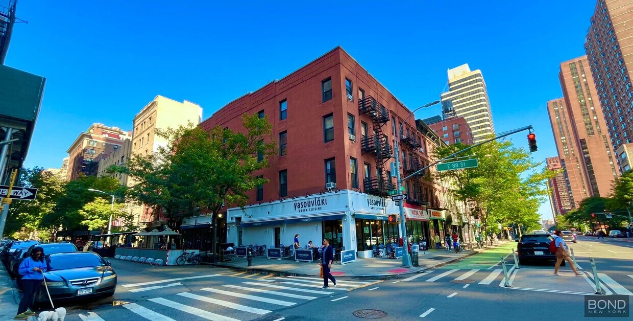 Primary Photo - 171 E 88th St