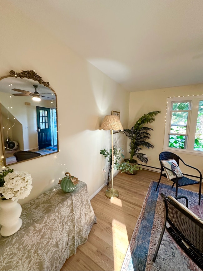 Living Room - 91 Faith St