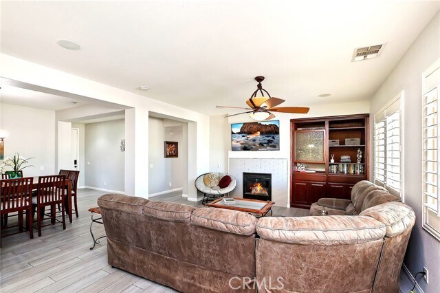 Building Photo - 42911 Del Lago Ct