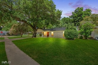 Building Photo - 3401 Palmdale Pl