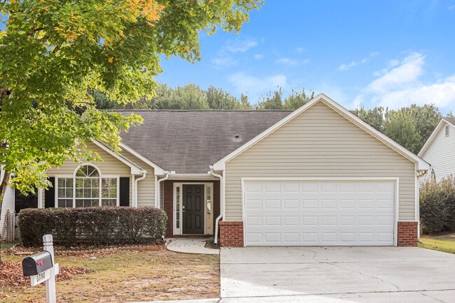 Building Photo - 1790 Courtyard Ln
