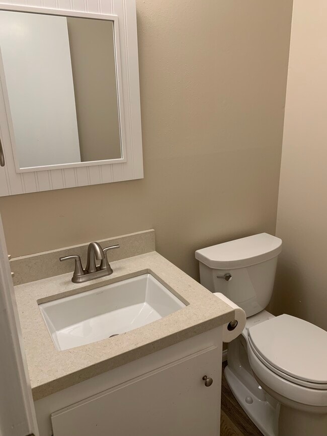 Foto del edificio - 181 N Kellogg Ave