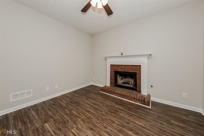 Foto del edificio - 12241 Cypress Way