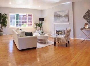 Foto del edificio - 8612 Wicklow Ln