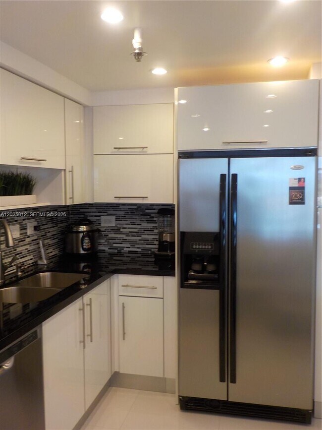 Foto del edificio - 20225 NE 34th Ct