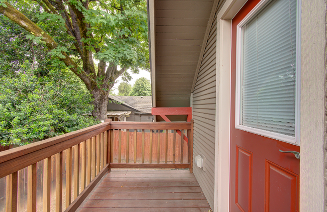 Building Photo - 5407 Glen Echo Ave