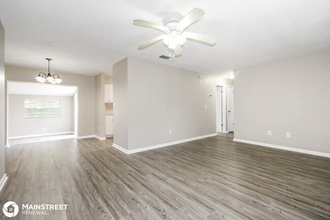 Building Photo - 212 Gay Rd, Seffner, FL 33584
