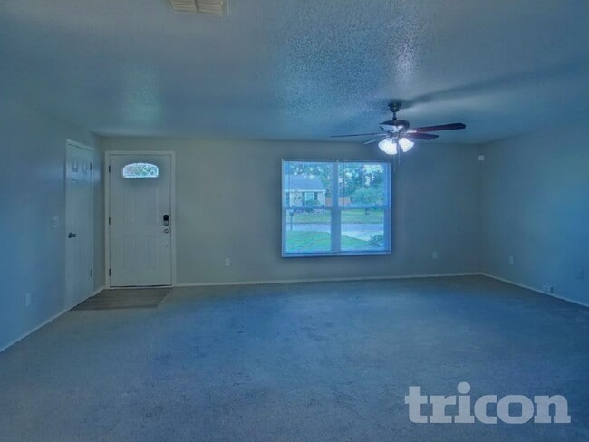 Building Photo - 83151 St Mark Dr