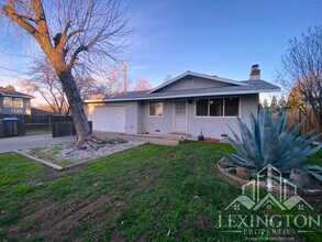 Building Photo - 5644 Walnut Ave