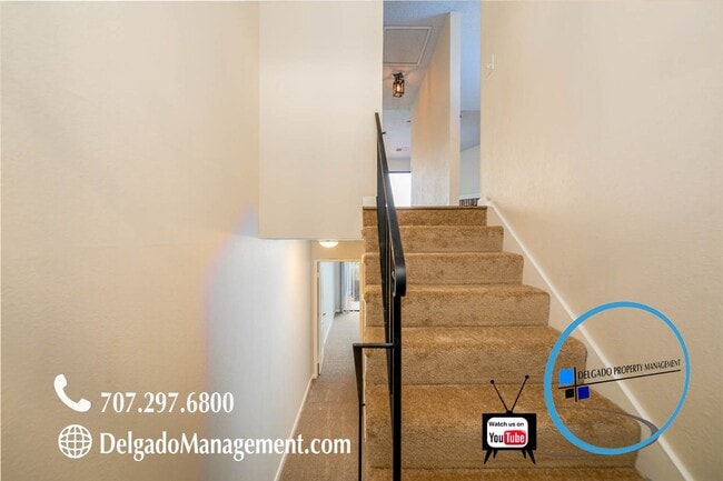 Building Photo - Benicia large two story townhome in Southa...