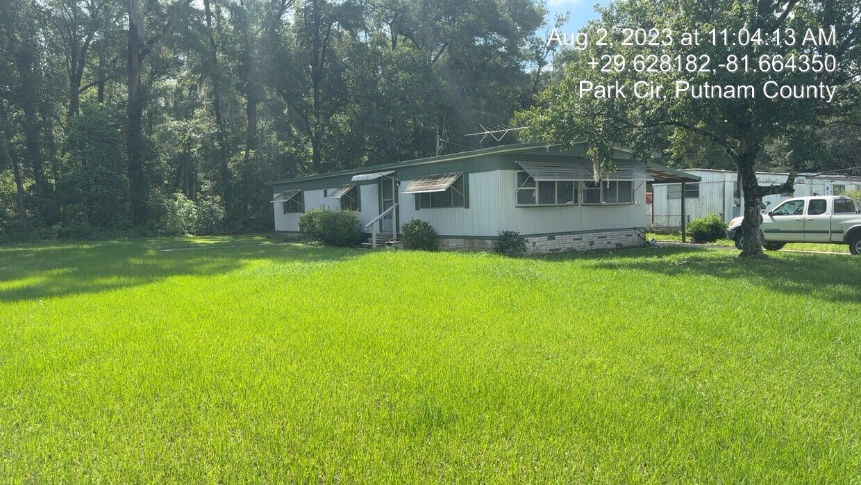 Primary Photo - 118 Park Cir