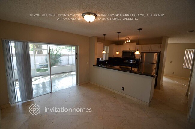 Foto del edificio - 6680 Fern St