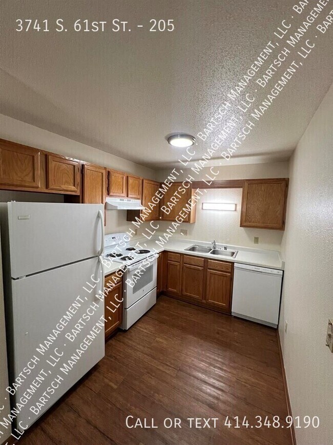 Foto del edificio - 3741 S 61st St