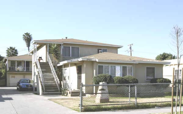 Foto principal - 8985 Bryson Ave