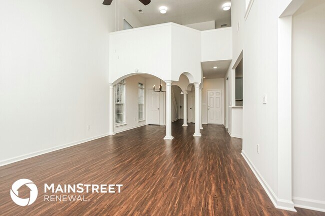 Foto del edificio - 7122 Queens Crown Ct