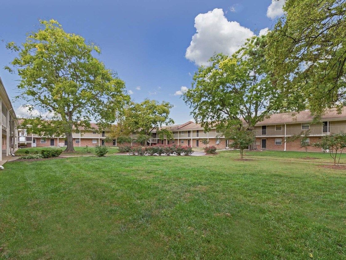 Oyster Point Apartments Apartments Newport News, VA