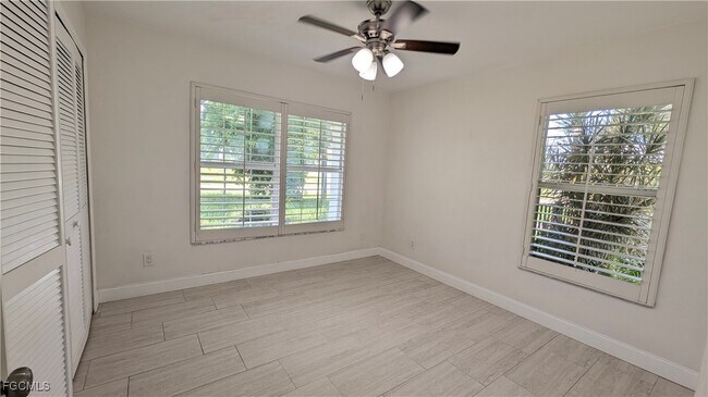 Foto del edificio - 1254 NW 37th Pl