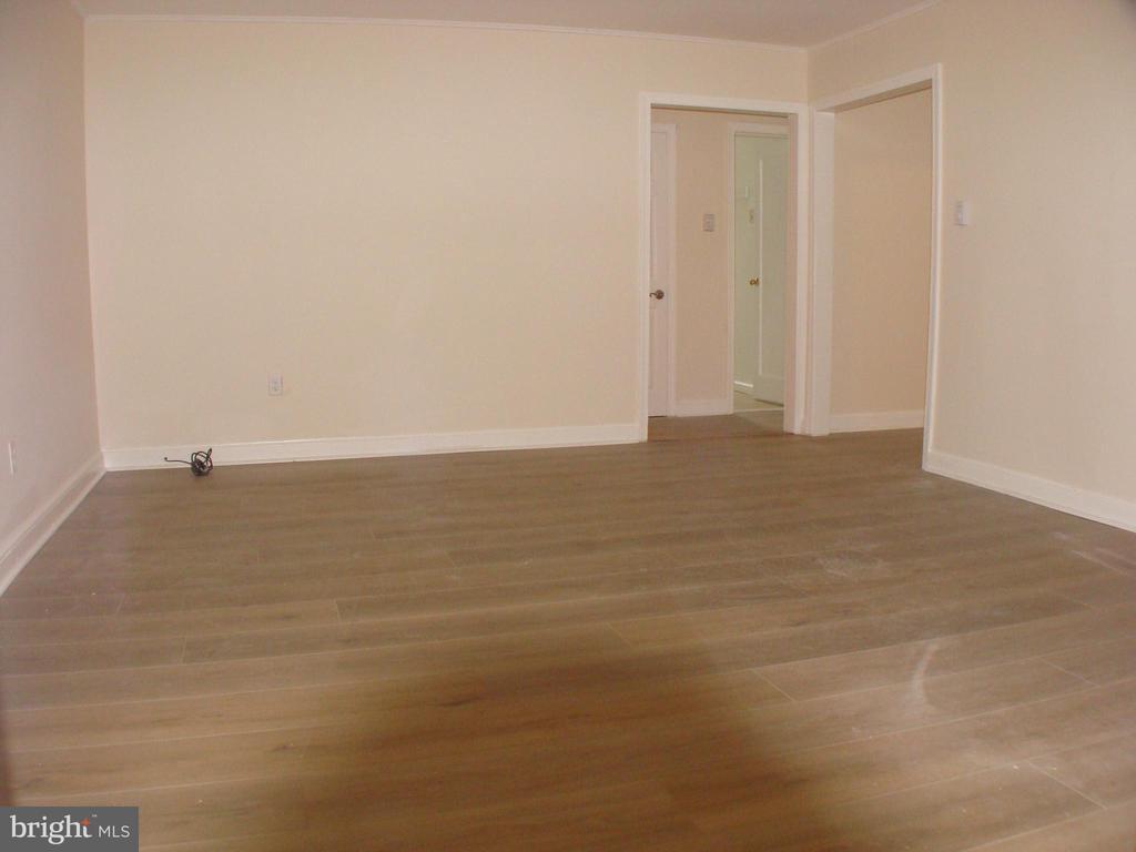 Primary Photo - 4011 St Leonard Rd