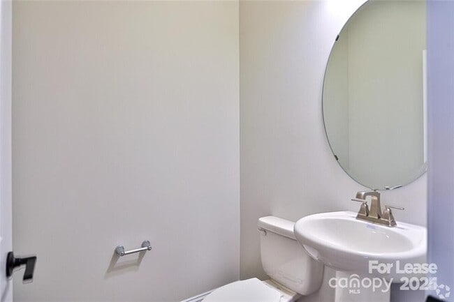 Foto del edificio - 13105 Settlers Trail Ct