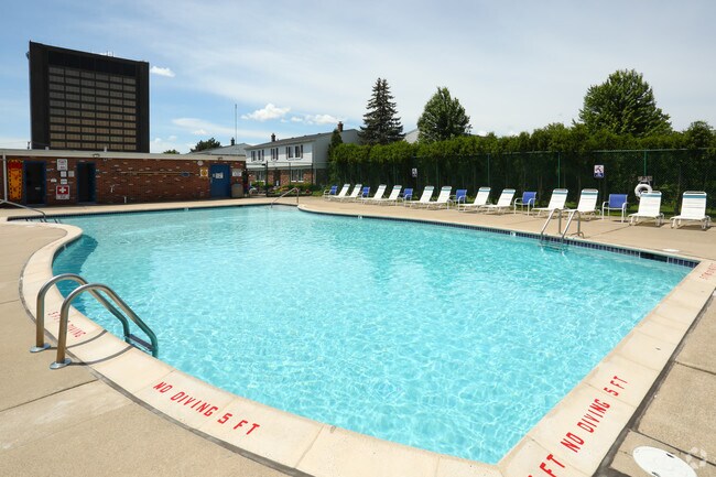 Foto del edificio - Fountain Park South Apartments