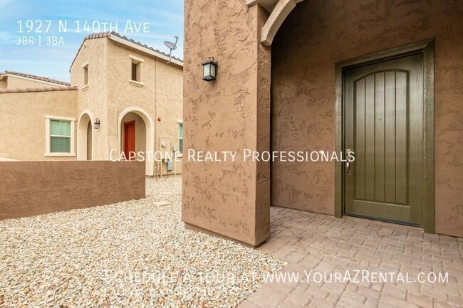 Building Photo - Stunning 3 Bed 2.5 Bath Home Built in 2021...