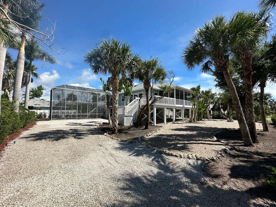 Primary Photo - 9248 Dimmick Dr