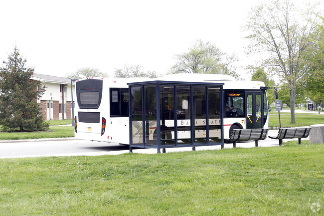 Scheidler Bus Stop - Ball State University Apartments