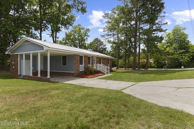 Building Photo - 4017 Gum Branch Rd