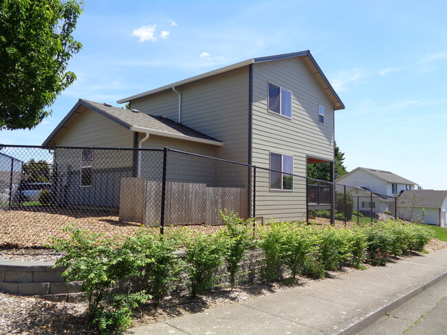 Foto del edificio - 1364 Northern Heights Loop NE