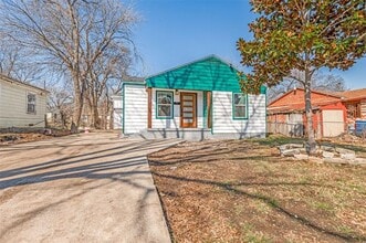 Building Photo - 2503 Stovall Dr