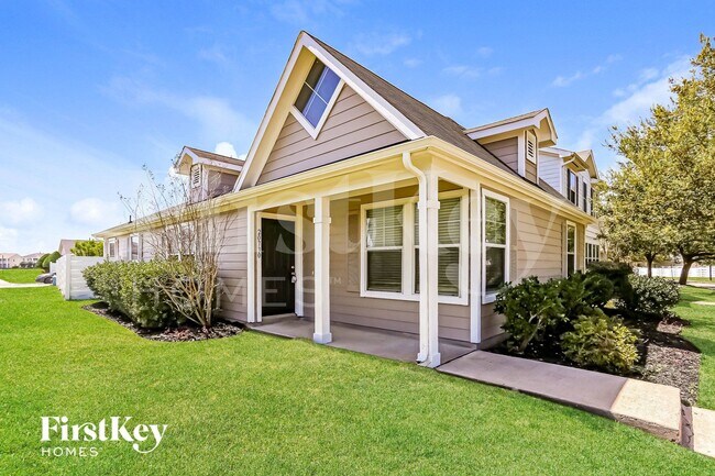 Foto del edificio - 20730 Settlers Lake Cir N