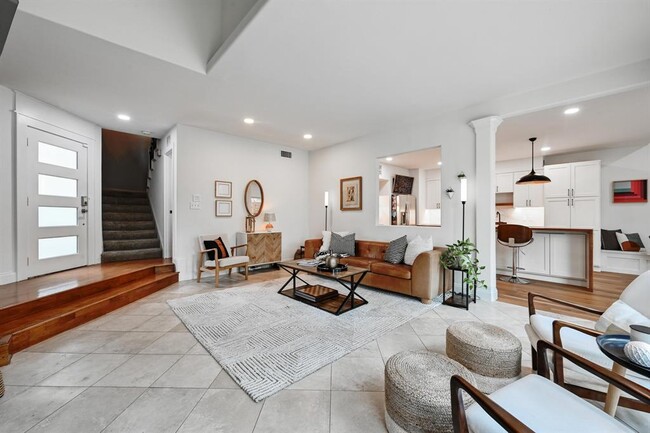 Foto del edificio - 6305 5 Acre Wood St