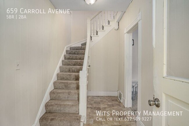 Foto del edificio - Beautiful 5-bedroom 1.5-bathroom home with...