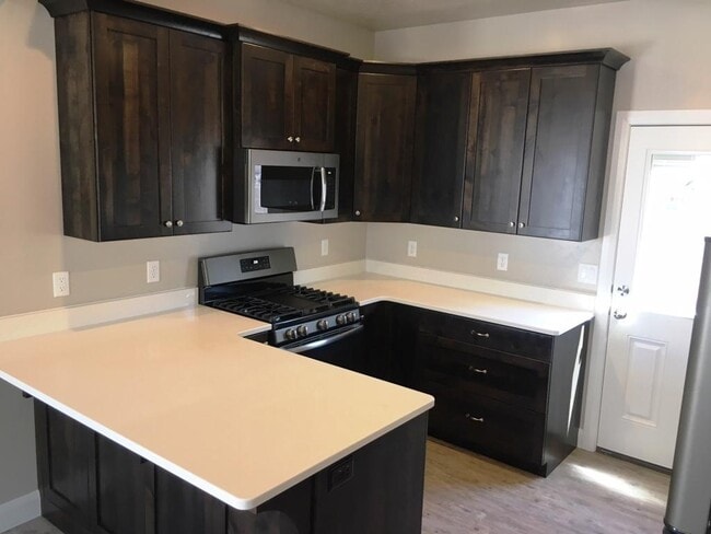 Building Photo - 314 N 300 W