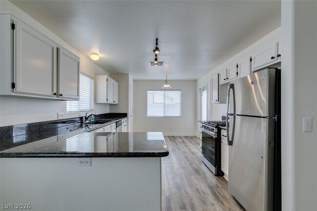 Foto del edificio - 3738 St Phillip Ct