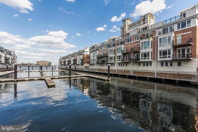 Foto del edificio - 626 Ponte Villas S