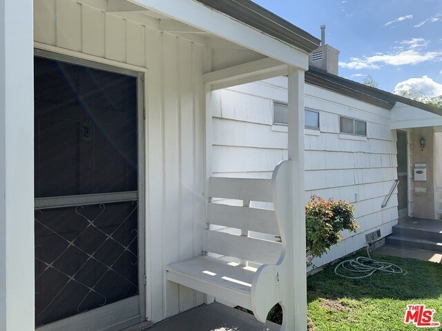 Foto principal - 8409 Kittyhawk Ave